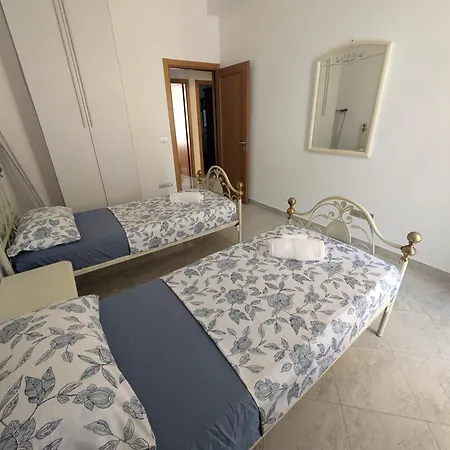 Ciummo Apartment *